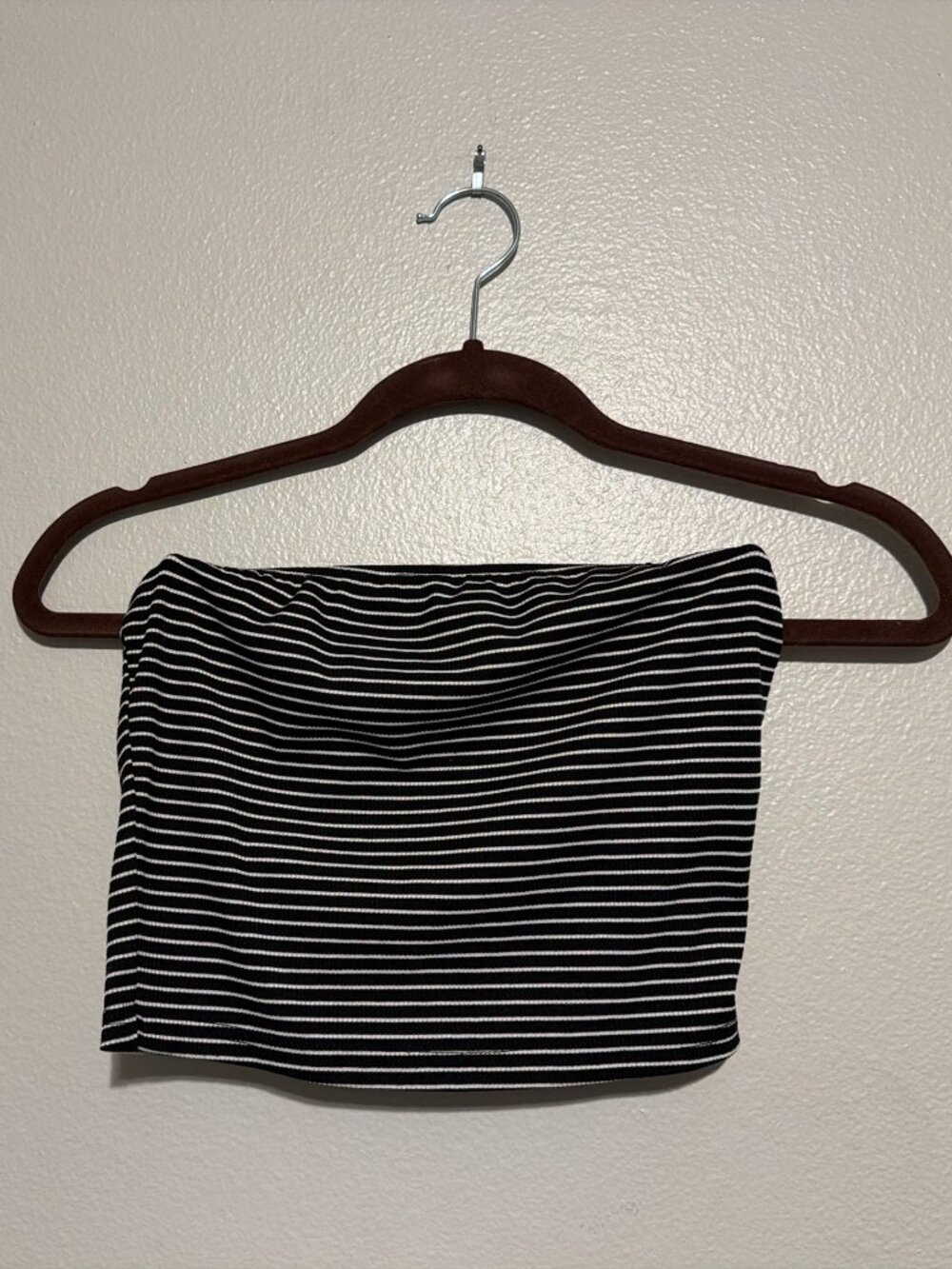SHEIN Black & White Striped Ribbed Tube Top